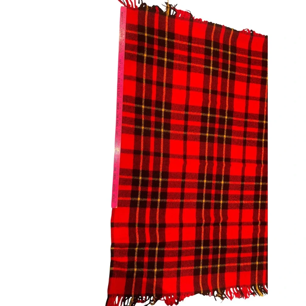 Faribo Vintage Red Black Tassel 100% Wool Stadium Throw Lap Blanket 51